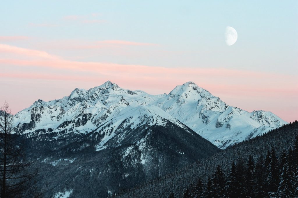 INDICAÇÕES Snowy Mountain 1287145 1024x682 1